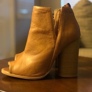 Altered State booties size 8